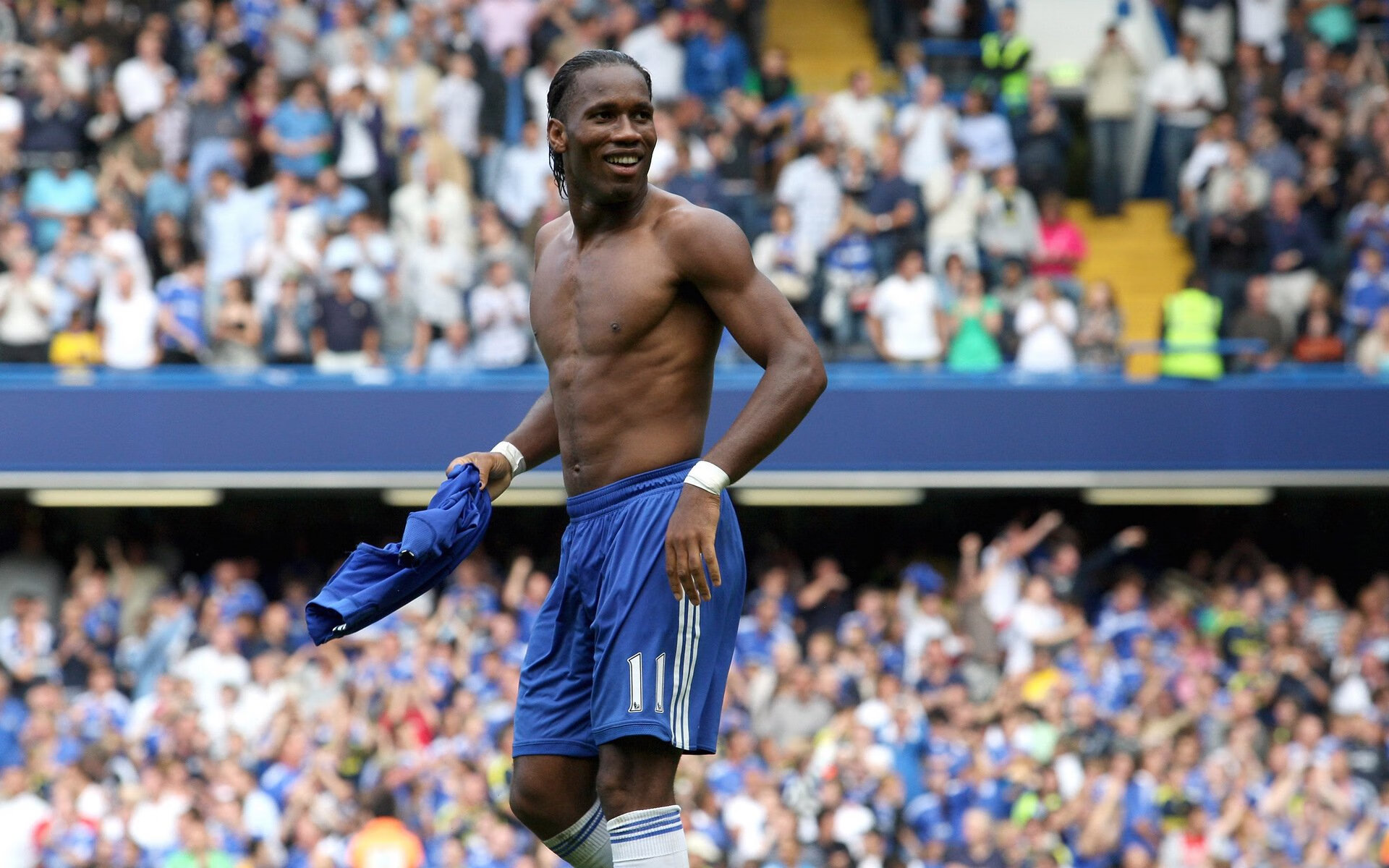 混合泳项目摩纳哥选手均衡发挥